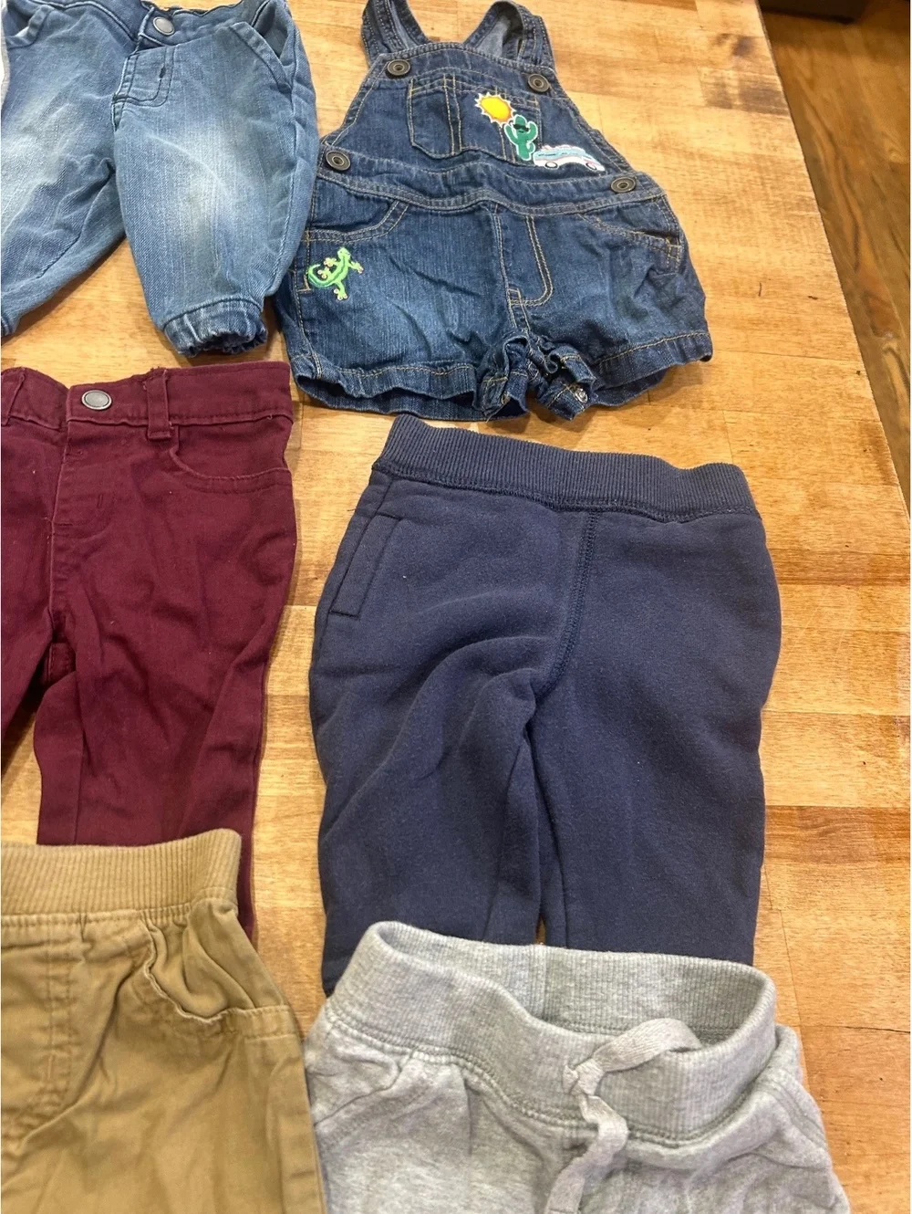 Baby boy Pants and Overalls Lot Size 0-3 Months